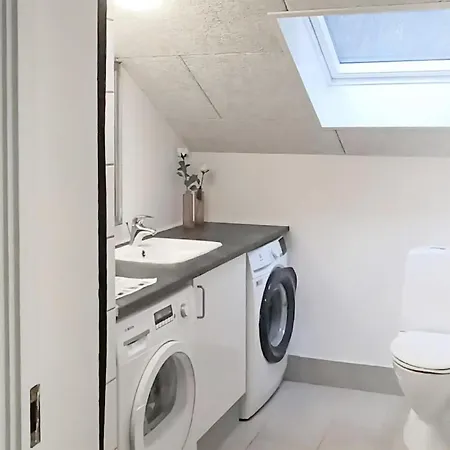 Prázdninový dům Awesome In With Kitchen Oksbøl